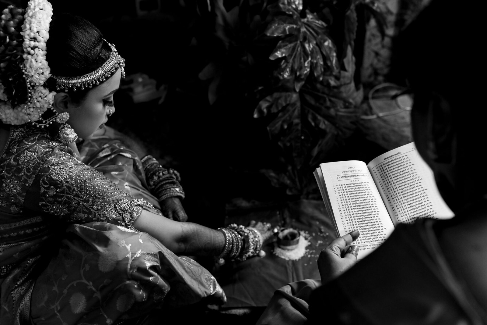 A candid shot capturing traditional Indian wedding ceremony, a highlight taught in the wedding photography course at MDPS.
